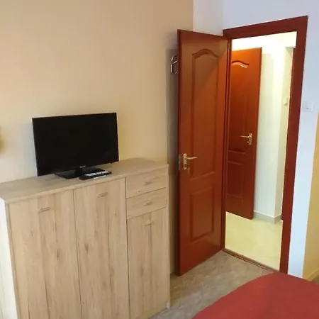 ゲストハウス Fiesta